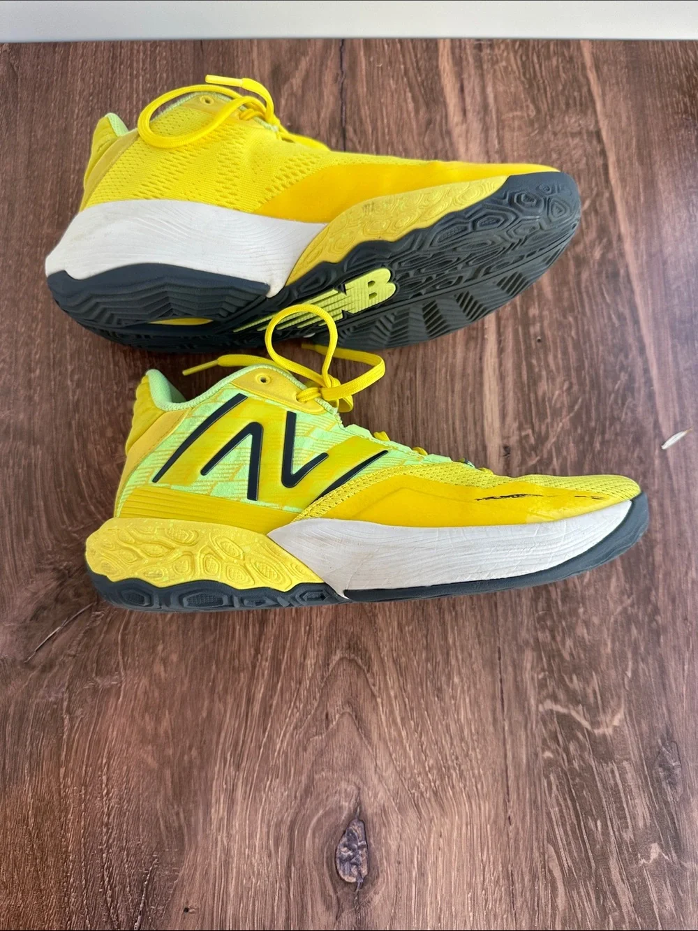 New balance two wxy v4 Zest basketball shoes neon yellow lime